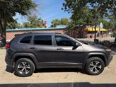 Thumbnail of 2017 Diamond Black Crystal Pearlcoat Jeep Cherokee