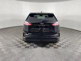 Thumbnail of 2022 Agate Black Metallic Ford Edge
