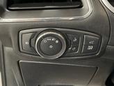 Thumbnail of 2019 Ingot Silver Metallic Ford Edge