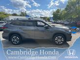 Photo of 2020 Magnetic Gray Metallic Toyota Highlander