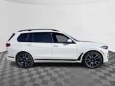 Thumbnail of 2022 Alpine White BMW X7
