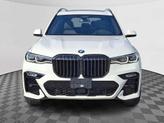 Thumbnail of 2022 Alpine White BMW X7