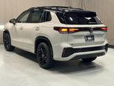 Thumbnail of 2025 Sandstone w/Deep Black Roof Volkswagen Tiguan