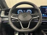 Thumbnail of 2025 Sandstone w/Deep Black Roof Volkswagen Tiguan