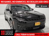 Photo of 2025 Diamond Black Jeep Wagoneer S