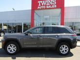 Thumbnail of 2022 Gray Jeep Grand Cherokee