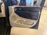 Thumbnail of 2013 Brilliant Black Crystal Pearlcoat Dodge Grand Caravan