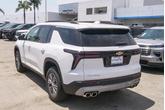 Thumbnail of 2026 Summit White Chevrolet Traverse