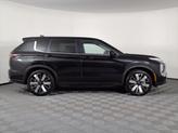 Thumbnail of 2025 Black Diamond Mitsubishi Outlander