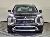 Thumbnail of 2025 Black Diamond With Alloy Silver Roof Mitsubishi Outlander