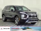 Photo of 2025 Black Diamond With Alloy Silver Roof Mitsubishi Outlander