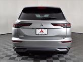 Thumbnail of 2025 Alloy Silver Metallic Mitsubishi Outlander