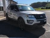 Thumbnail of 2017 Ingot Silver Metallic Ford Explorer