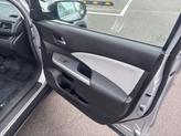 Thumbnail of 2016 Silver Honda CR-V