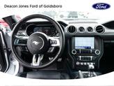 Thumbnail of 2022 Oxford White Ford Mustang