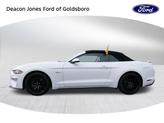 Thumbnail of 2022 Oxford White Ford Mustang