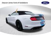 Thumbnail of 2022 Oxford White Ford Mustang