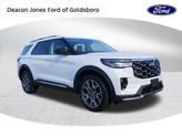 Photo of 2025 Star White Metallic Tri-Coat Ford Explorer