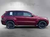 Thumbnail of 2019 Velvet Red Pearlcoat Jeep Grand Cherokee