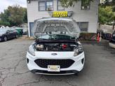 Thumbnail of 2021 Oxford White Ford Escape
