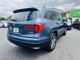 Thumbnail of 2016 Blue Honda Pilot