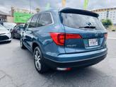 Thumbnail of 2016 Blue Honda Pilot