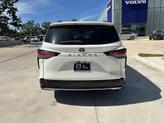 Thumbnail of 2021 Blizzard Pearl Toyota Sienna