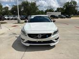 Thumbnail of 2018 Bright Silver Volvo V60