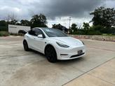 Thumbnail of 2020 Pearl White Multi-Coat Tesla Model Y