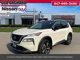 Photo of 2023 Pearl White Tricoat/Super Black Nissan Rogue