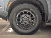 Thumbnail of 2022 Boulder Gray Pearl Nissan Frontier