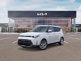 Photo of 2025 Snow White Pearl Kia Soul