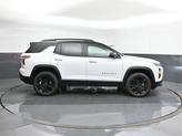 Thumbnail of 2026 Summit White Chevrolet Equinox