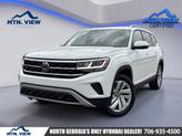 Photo of 2021 Pure White Volkswagen Atlas