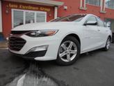 Photo of 2024 Summit White Chevrolet Malibu