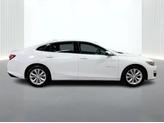 Thumbnail of 2022 Summit White Chevrolet Malibu