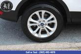 Thumbnail of 2019 Oxford White Ford Escape