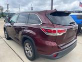 Thumbnail of 2015 Ooh La La Rouge Mica Toyota Highlander