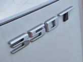 Thumbnail of 2025 Crystal White Tricoat Cadillac XT6