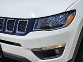 Thumbnail of 2017 White Clearcoat Jeep New Compass