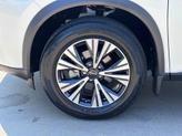 Thumbnail of 2022 Pearl White Tricoat Nissan Rogue