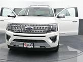 Thumbnail of 2021 White Ford Expedition