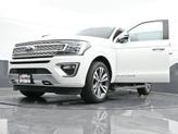 Thumbnail of 2021 White Ford Expedition