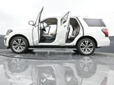 Thumbnail of 2021 White Ford Expedition