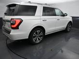 Thumbnail of 2021 White Ford Expedition