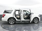 Thumbnail of 2021 White Ford Expedition