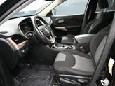 Thumbnail of 2017 Diamond Black Jeep Cherokee