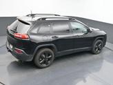 Thumbnail of 2017 Diamond Black Jeep Cherokee