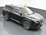 Thumbnail of 2024 Super Black Nissan Rogue