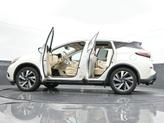 Thumbnail of 2017 White Nissan Murano